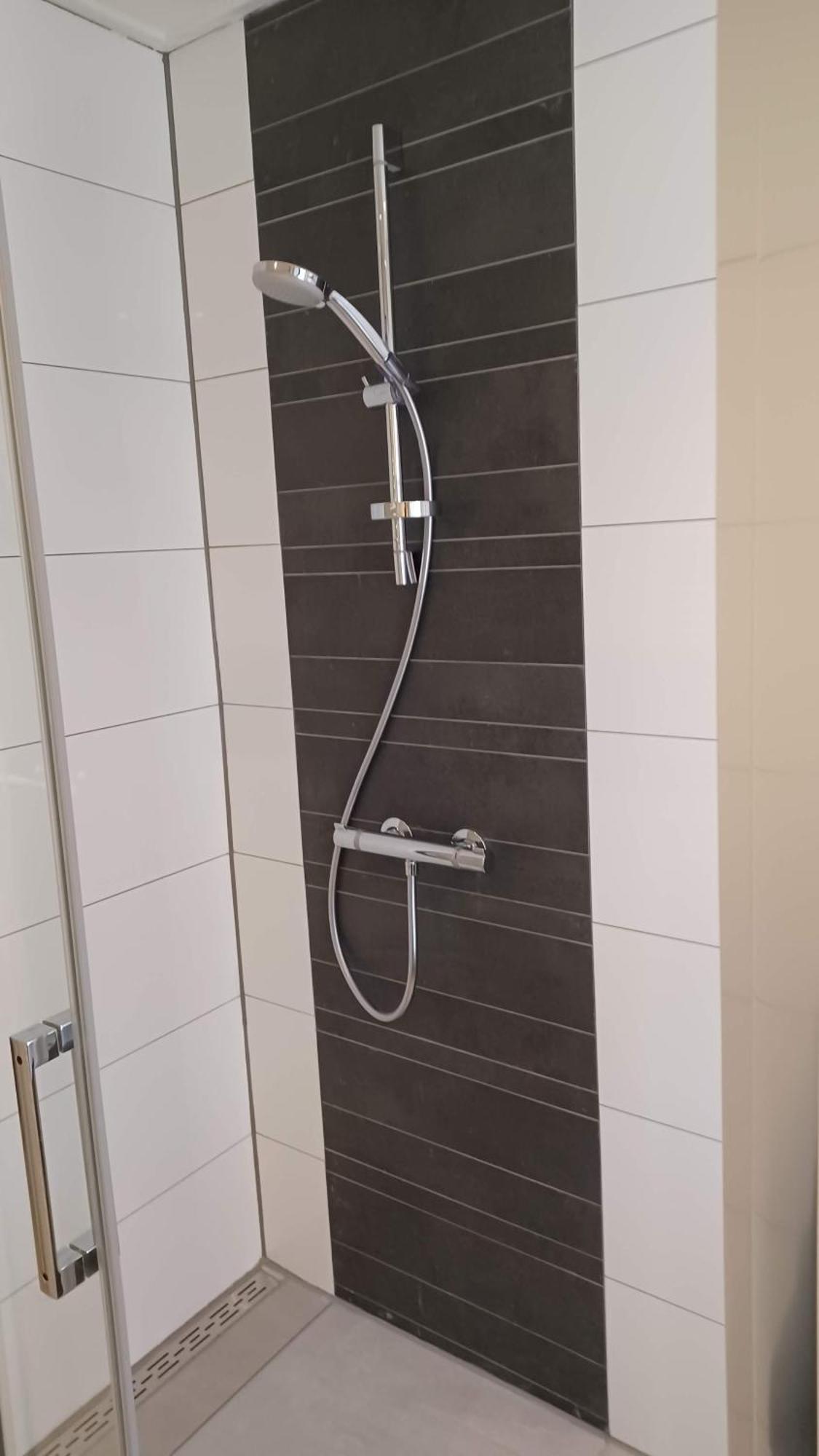 Karakteristiek huis in centrum Winsum Winsum  Bagian luar foto
